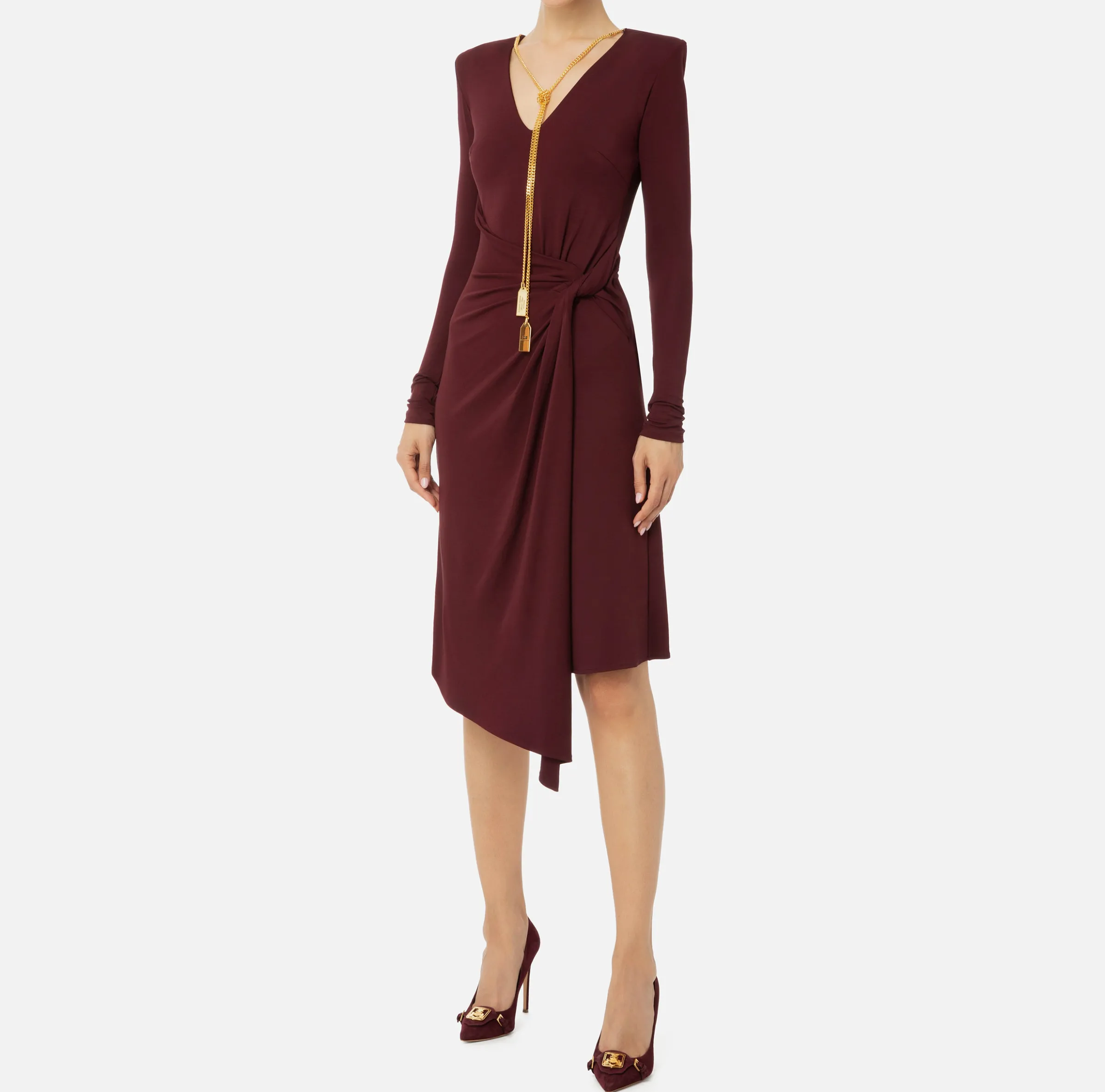 Abito midi in jersey drappeggiato con collana