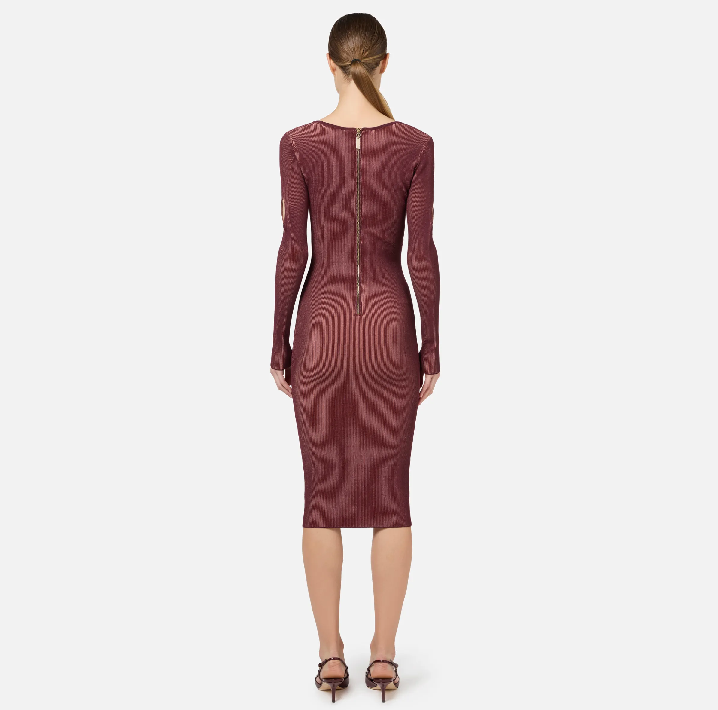 Abito midi in viscosa a costine con cut-out