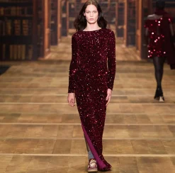 Abito red carpet in ciniglia ricamata con pailettes