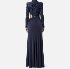 Abito red carpet in ciniglia ricamata con pailettes con cut-out