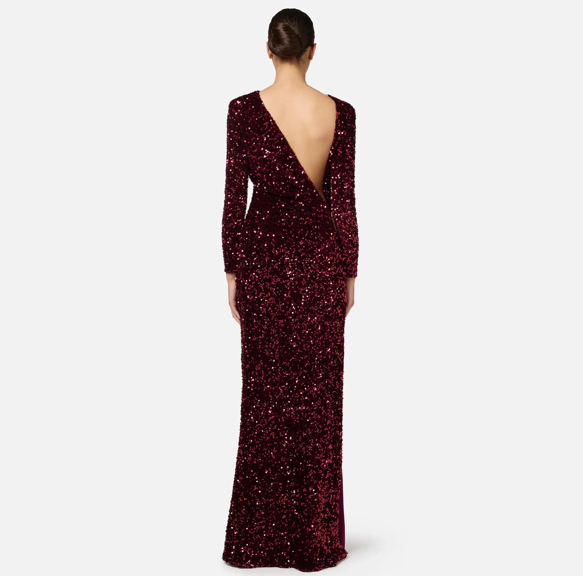 Abito red carpet in ciniglia ricamata con pailettes