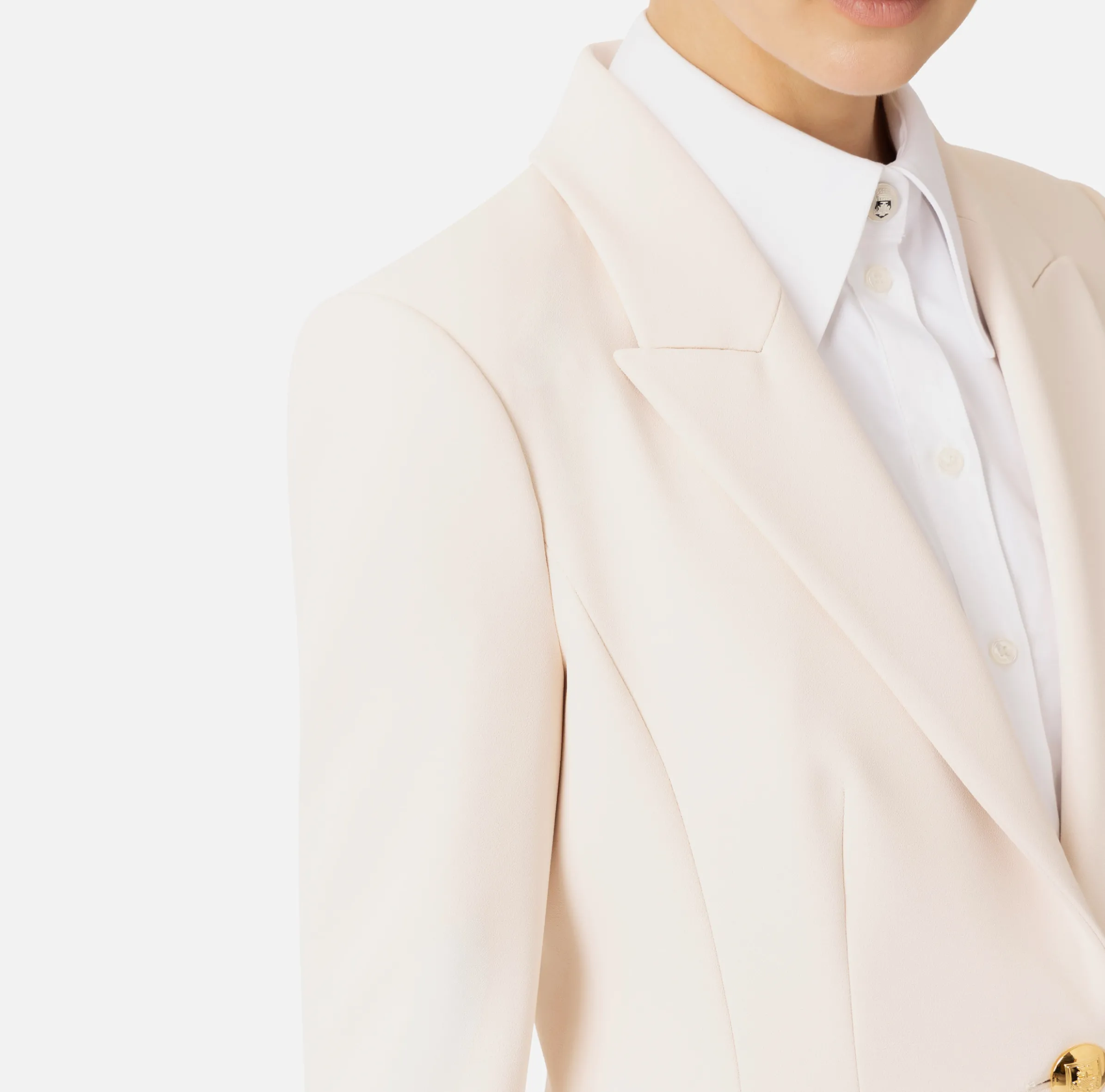 Blazer in crêpe con revers a lancia
