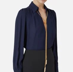 Blusa in georgette con charms collana