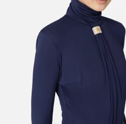 Body in jersey con drappeggio e placca logo