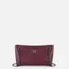 Borsa a tracolla con scudetto in metallo silver
