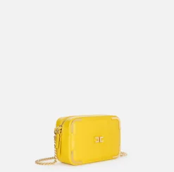 Borsa a tracolla in materiale effetto pelle con angoli in metallo
