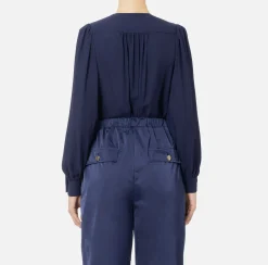 Camicia body in georgette con ricamo su spalle