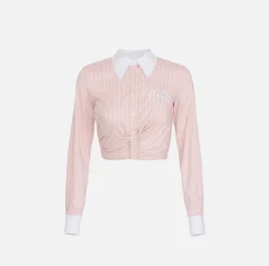 Camicia cropped in popeline rigato con drappeggio