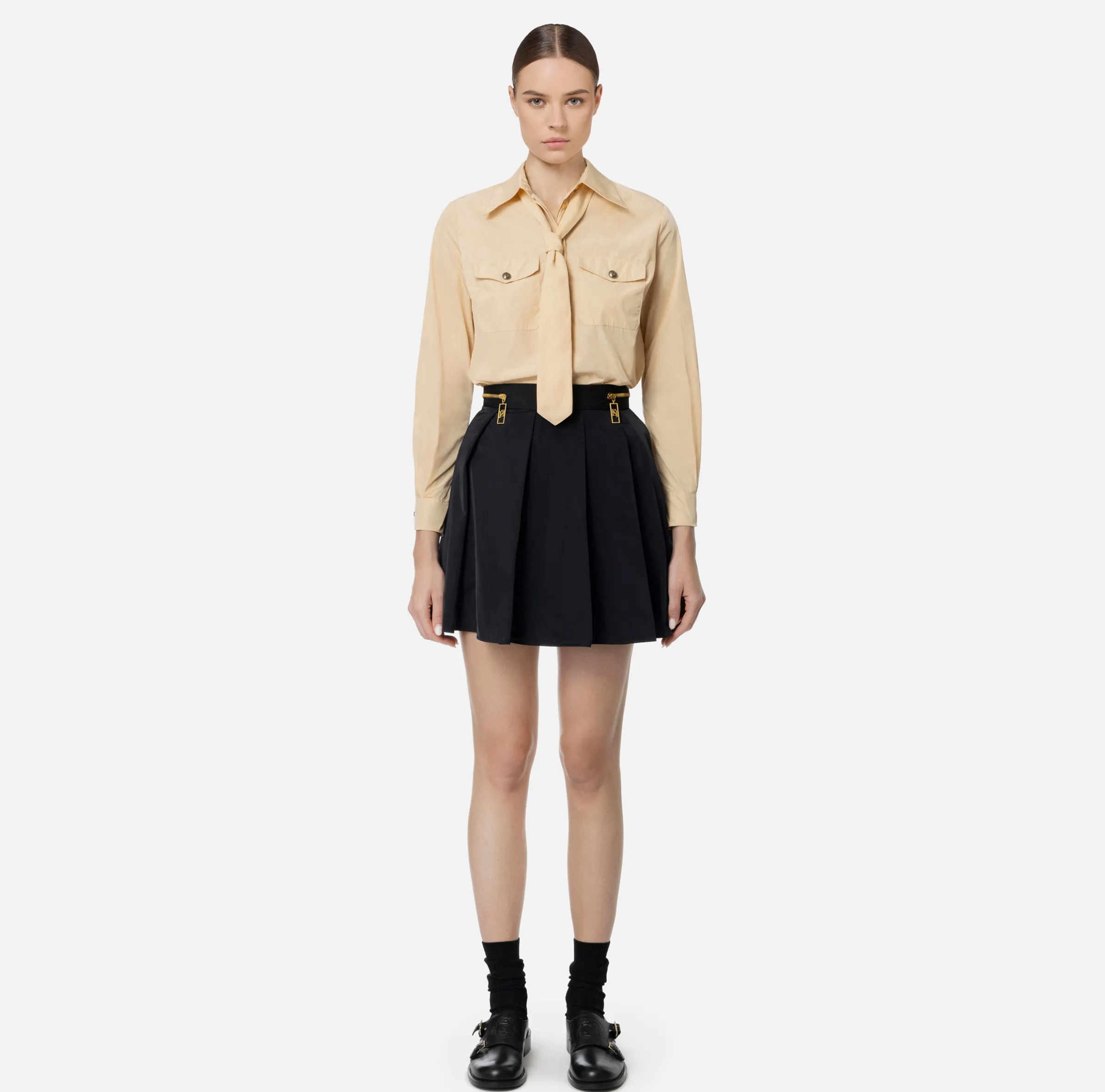 Camicia dritta in nylon tecnico con cravatta