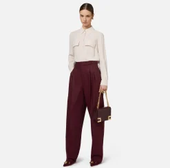 Camicia in georgette con patte ricamate