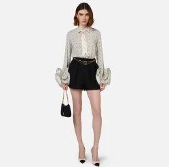 Camicia in georgette stampata con ruches e foulard