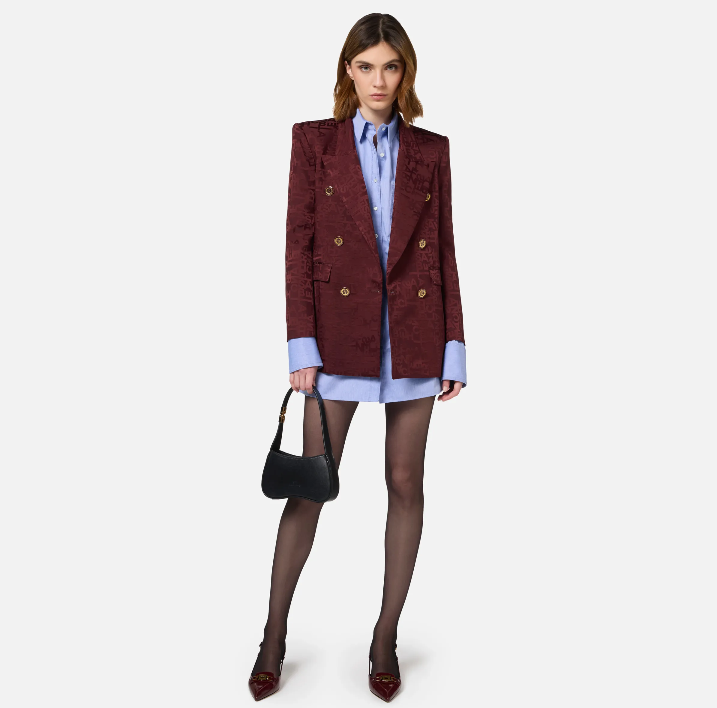Camicia in popeline con etichetta in organza ricamata