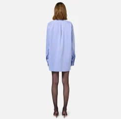 Camicia in popeline con etichetta in organza ricamata
