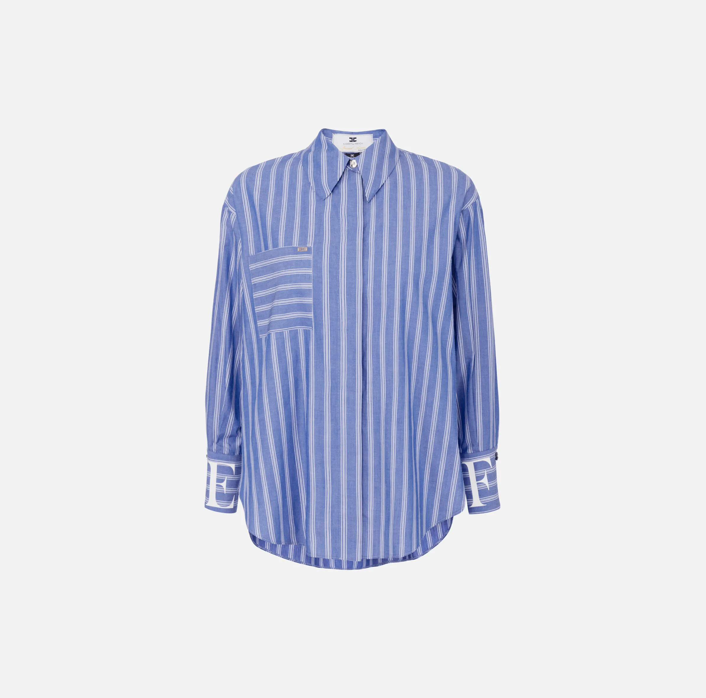 Camicia in popeline rigato con logo sui polsi