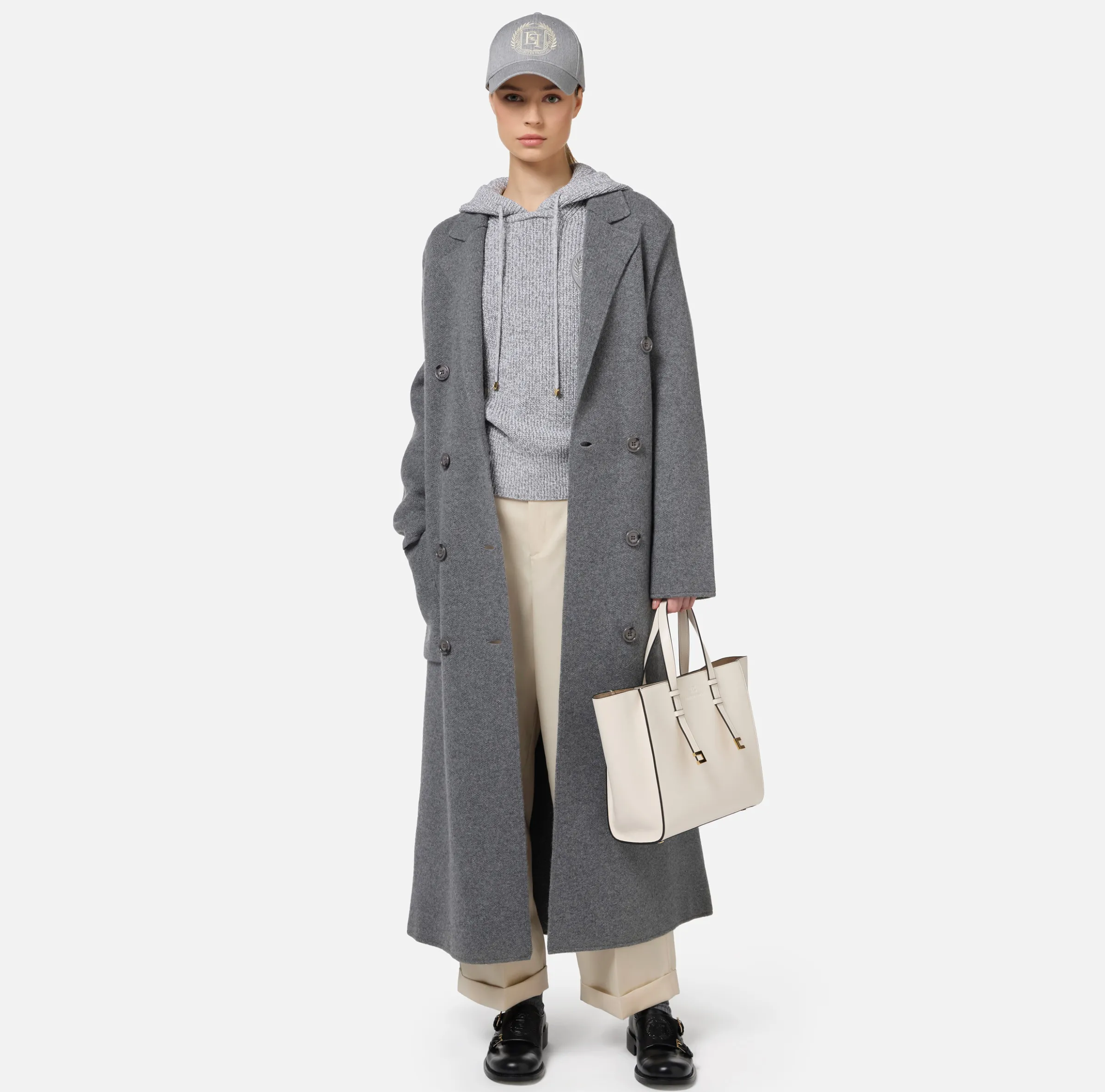 Cappotto vestaglia in lana e cashmere con stemma