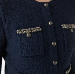 Cardigan in lana bouclé con ricamo
