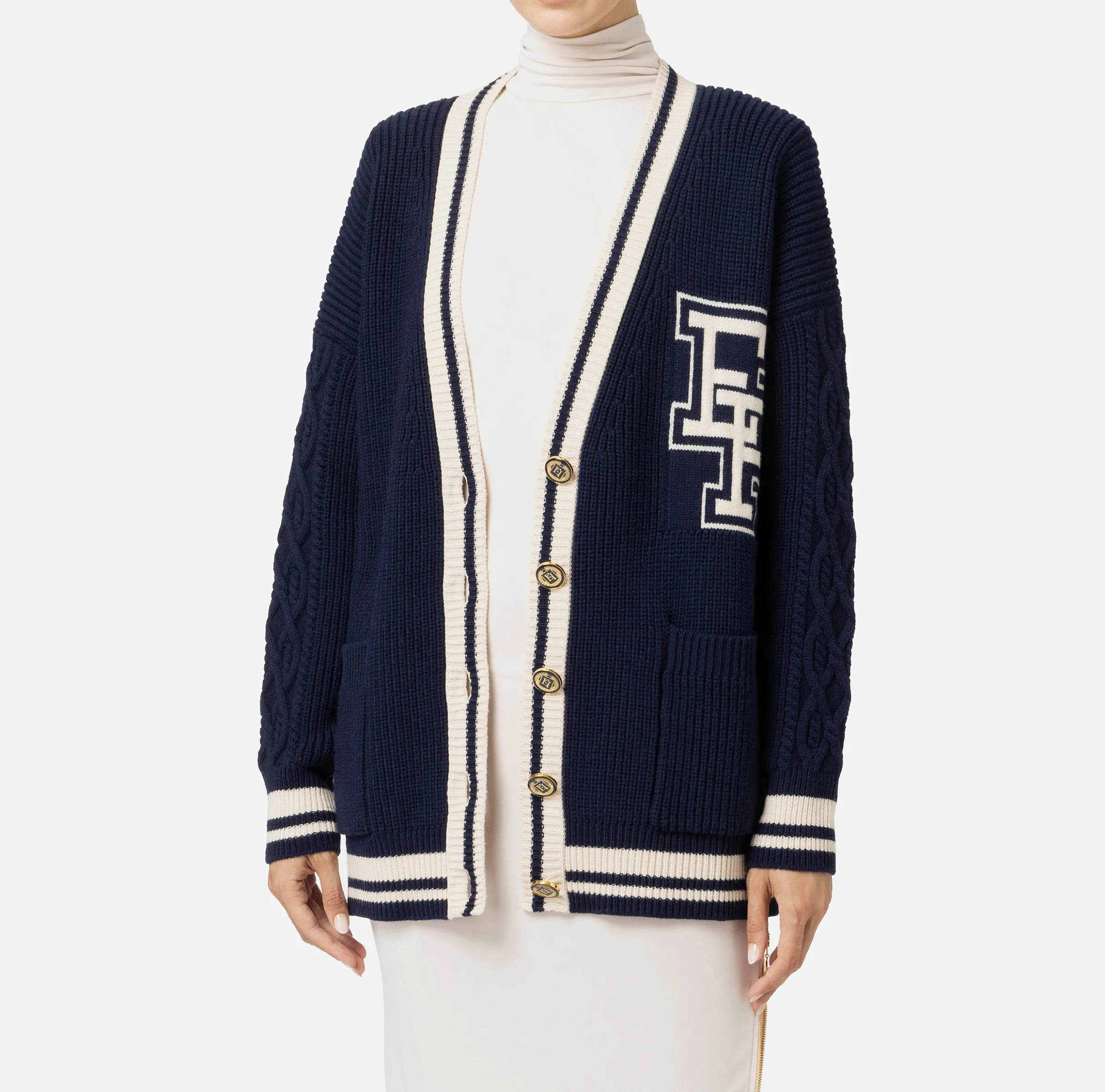 Cardigan in lana tipo college