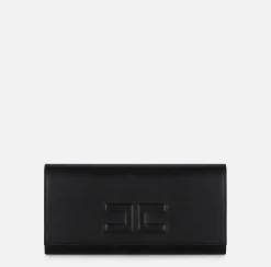 Clutch baguette in nappa con logo embossed