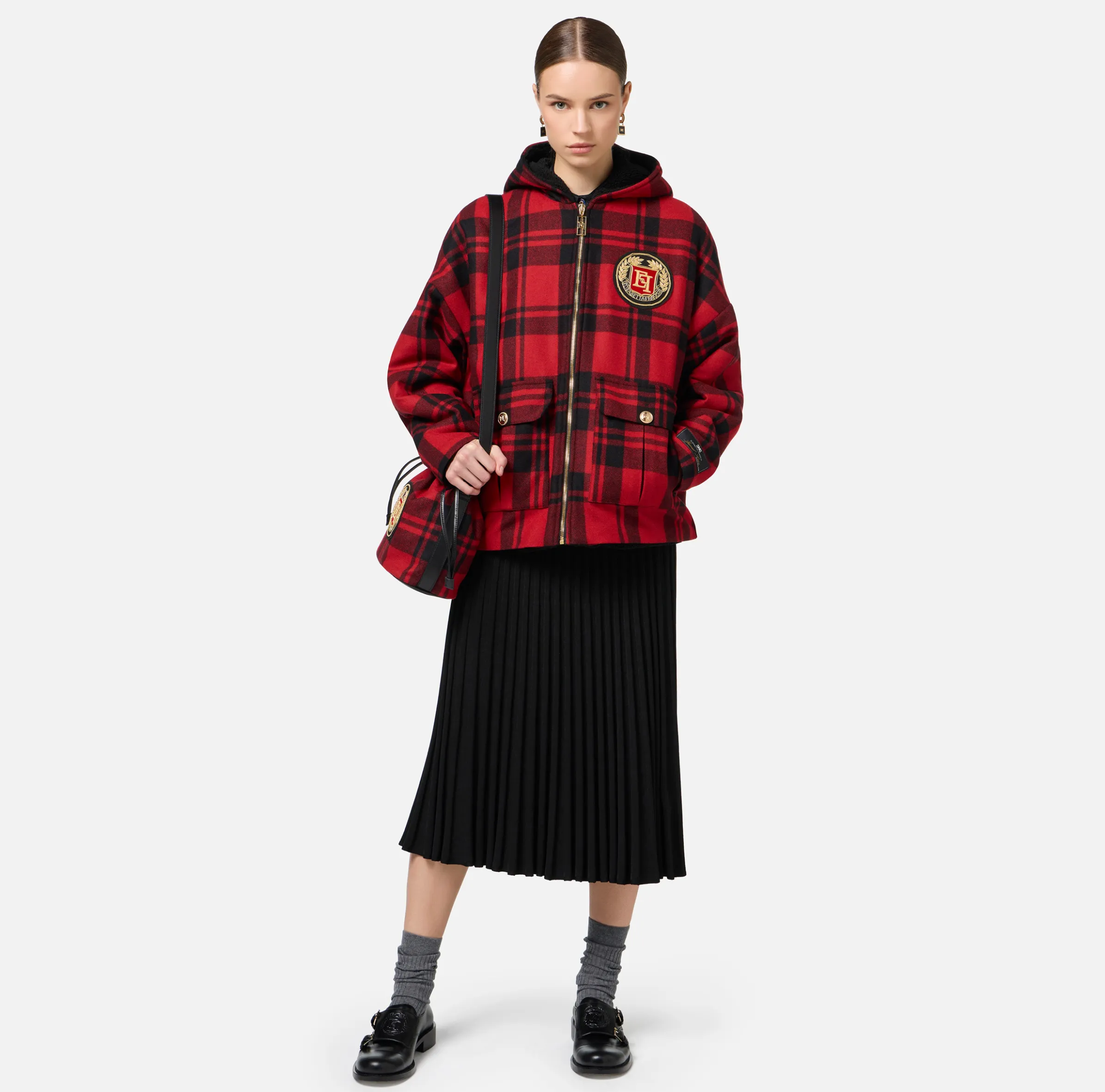 Giubbotto in lana tartan imbottito con cappuccio e patch ricamato