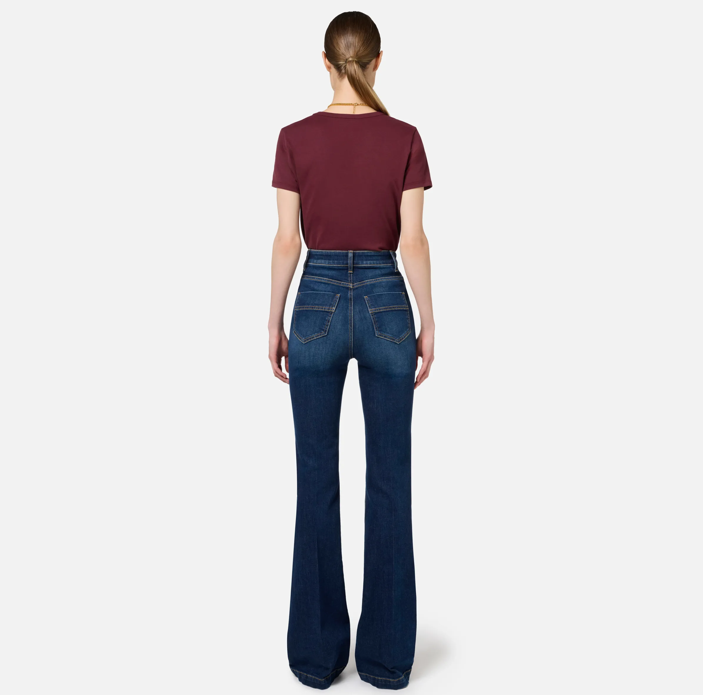 Jeans a zampa in cotone stretch con nervature