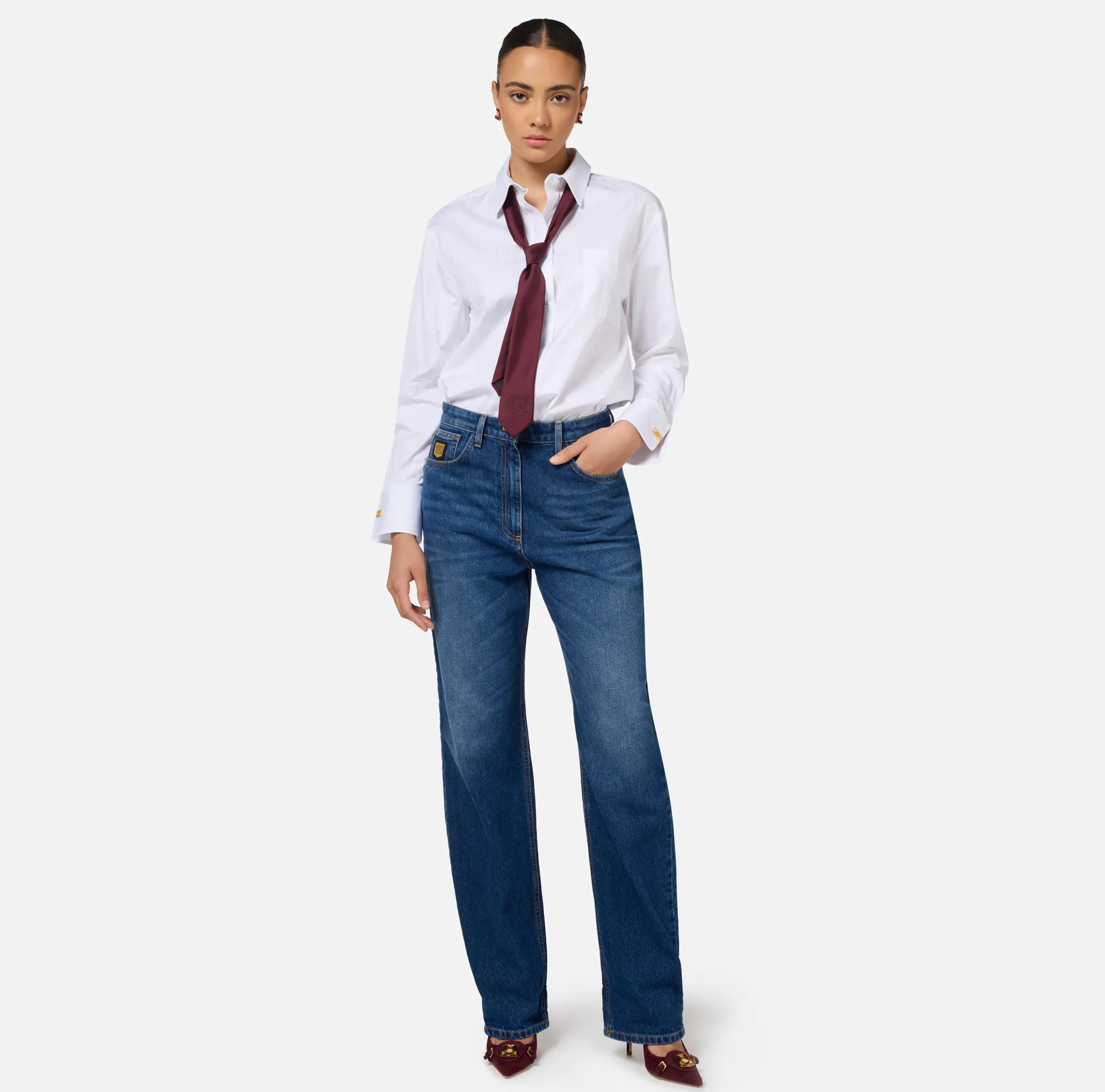Jeans boyfriend in cotone con placca oro