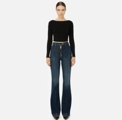 Maglia cropped in viscosa a coste con bottoniera