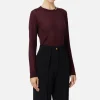 Maglia in lana merino con logo jacquard in contrasto