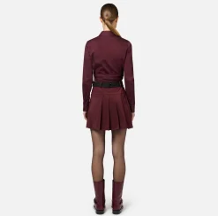 Minigonna a pieghe in nylon tecnico leggero