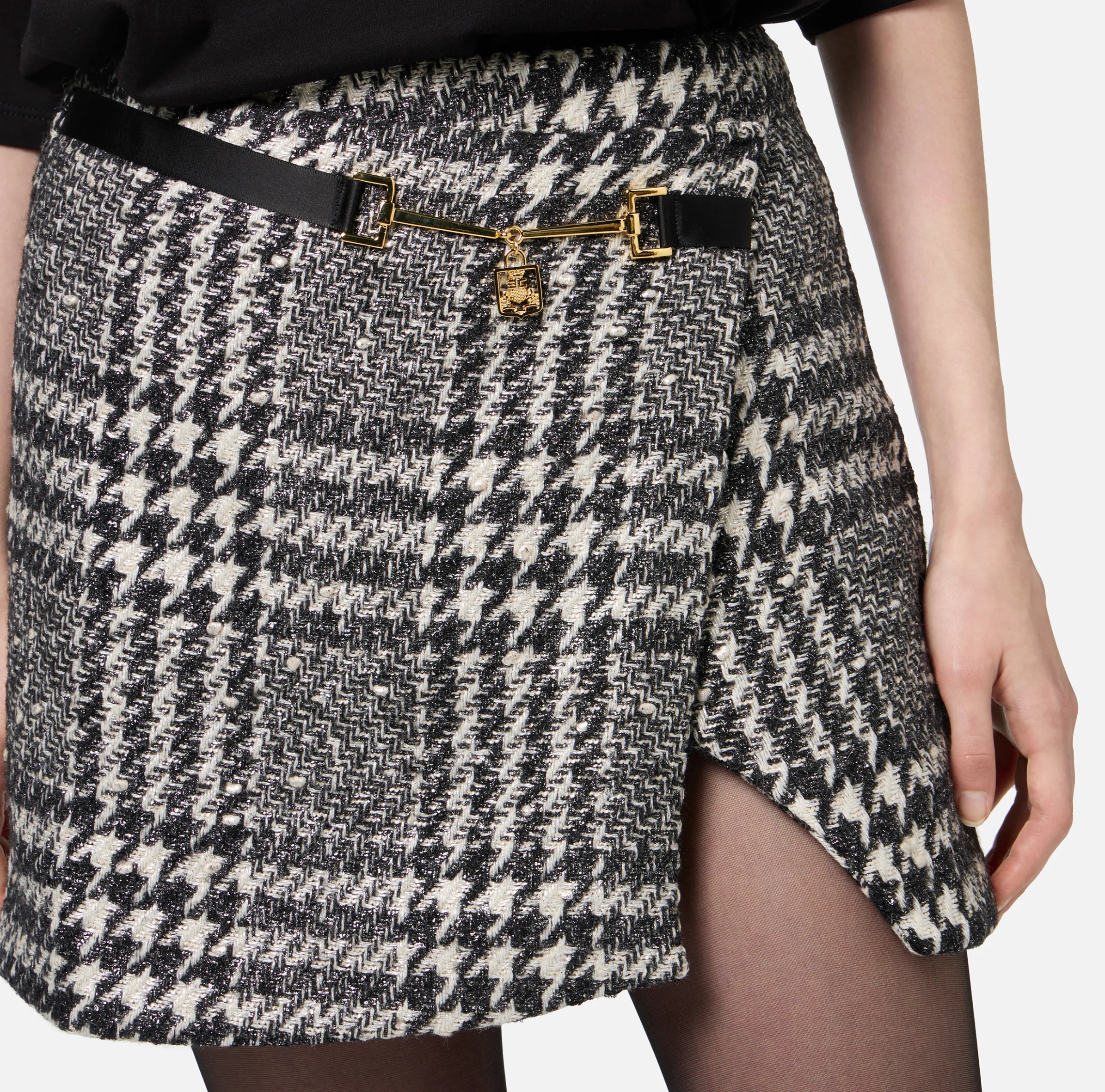 Minigonna a portafoglio in tweed laminato