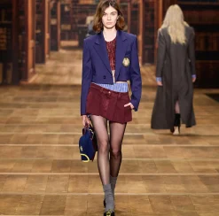 Minigonna in denim plissé