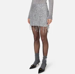 Minigonna in tulle ricamata con frange di paillettes
