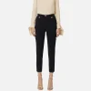 Pantalone dritto in crêpe stretch con rivetto logo