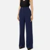 Pantalone dritto in crêpe fermo con rivetto stemma