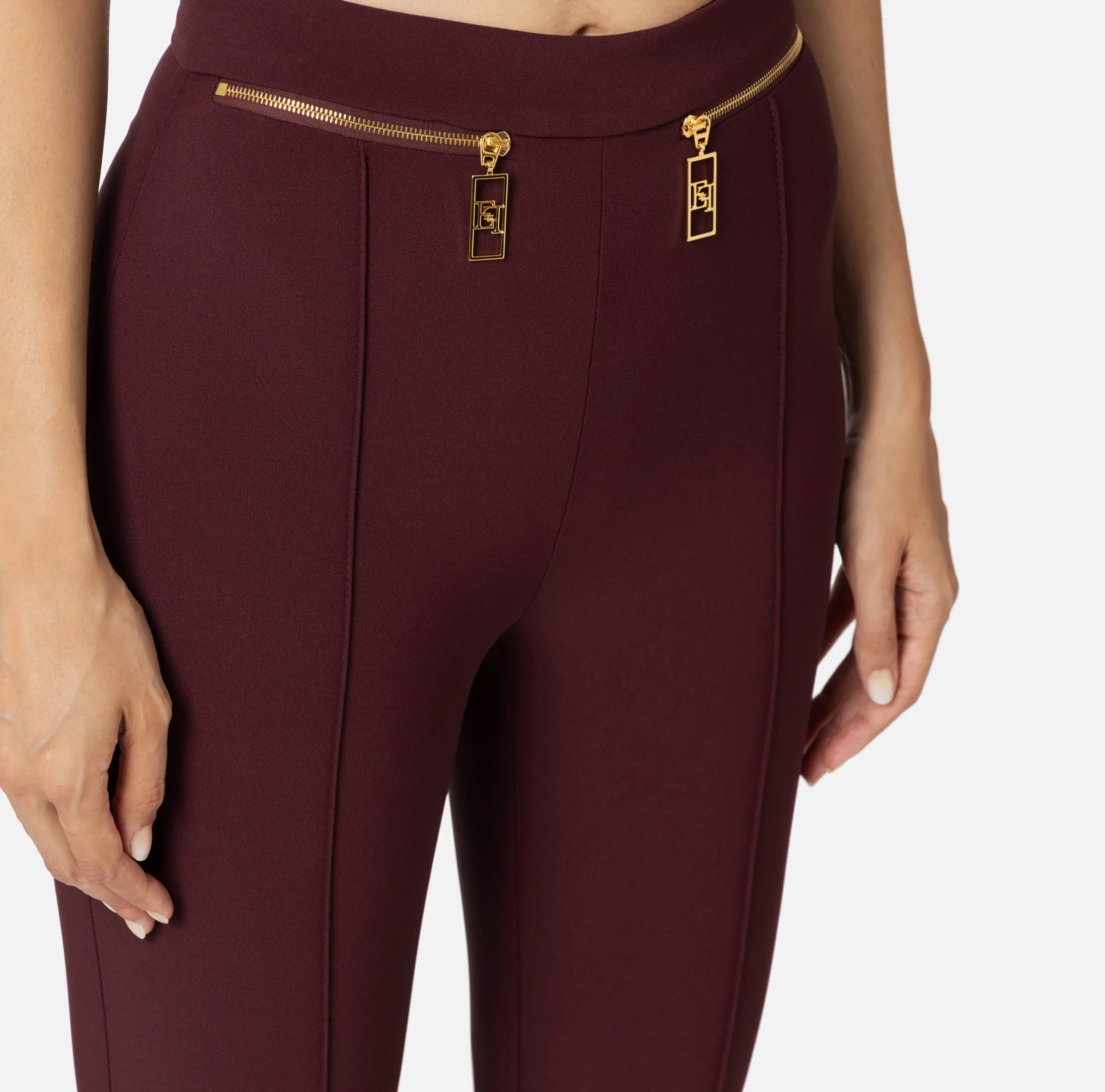 Pantalone dritto in crêpe con zip