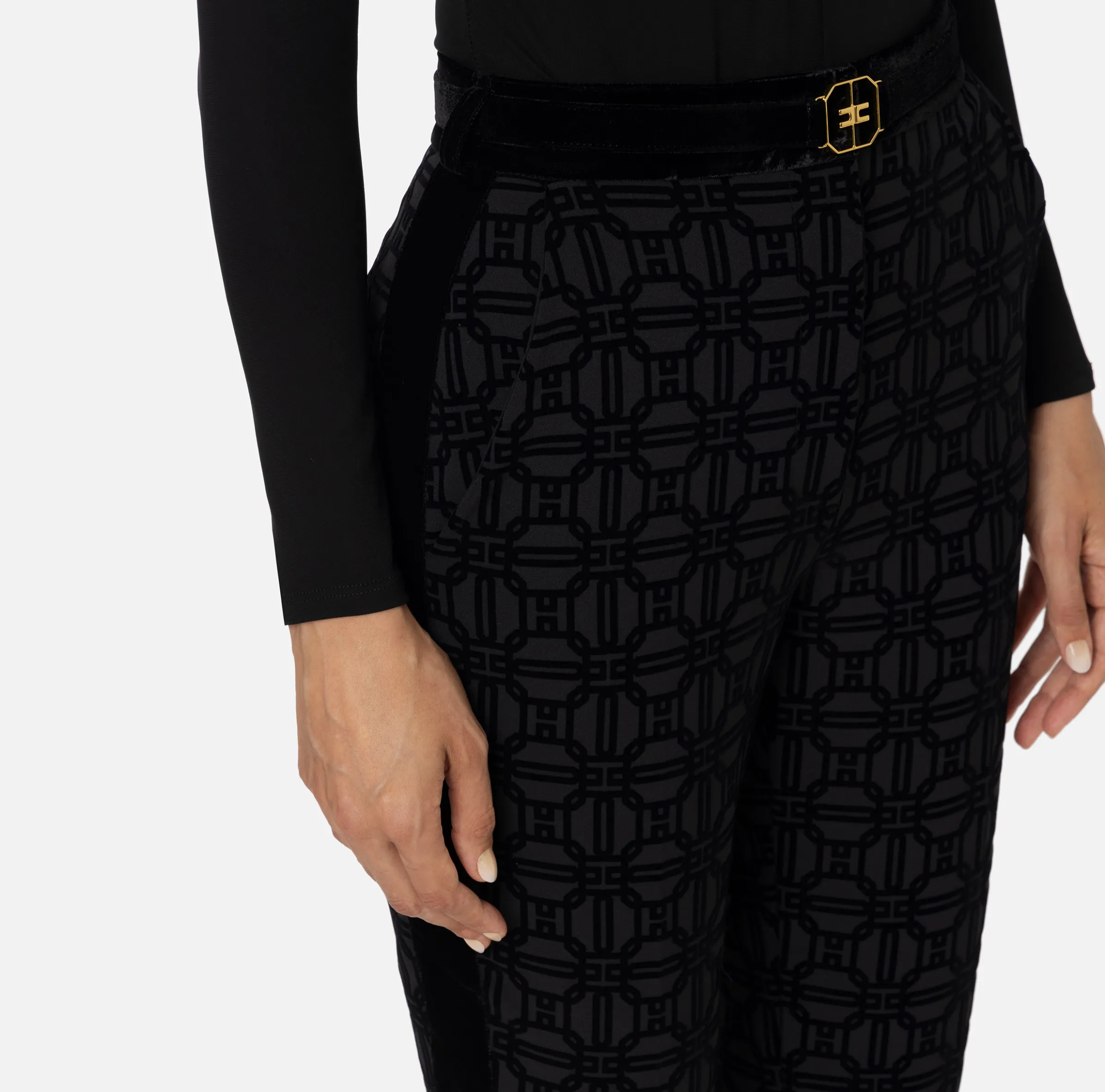 Pantalone dritto in crêpe flock con cintura