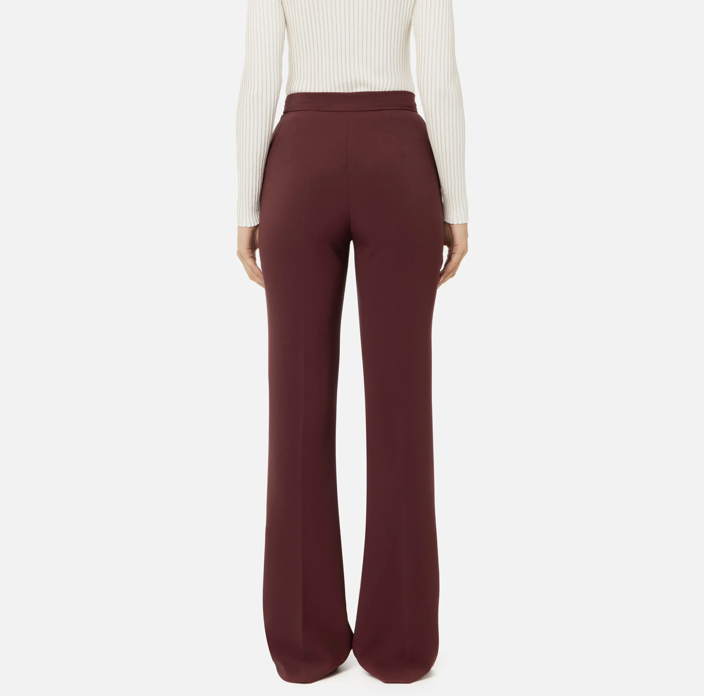 Pantalone dritto in crêpe stretch con rivetto logo