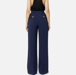 Pantalone dritto in crêpe fermo con rivetto stemma