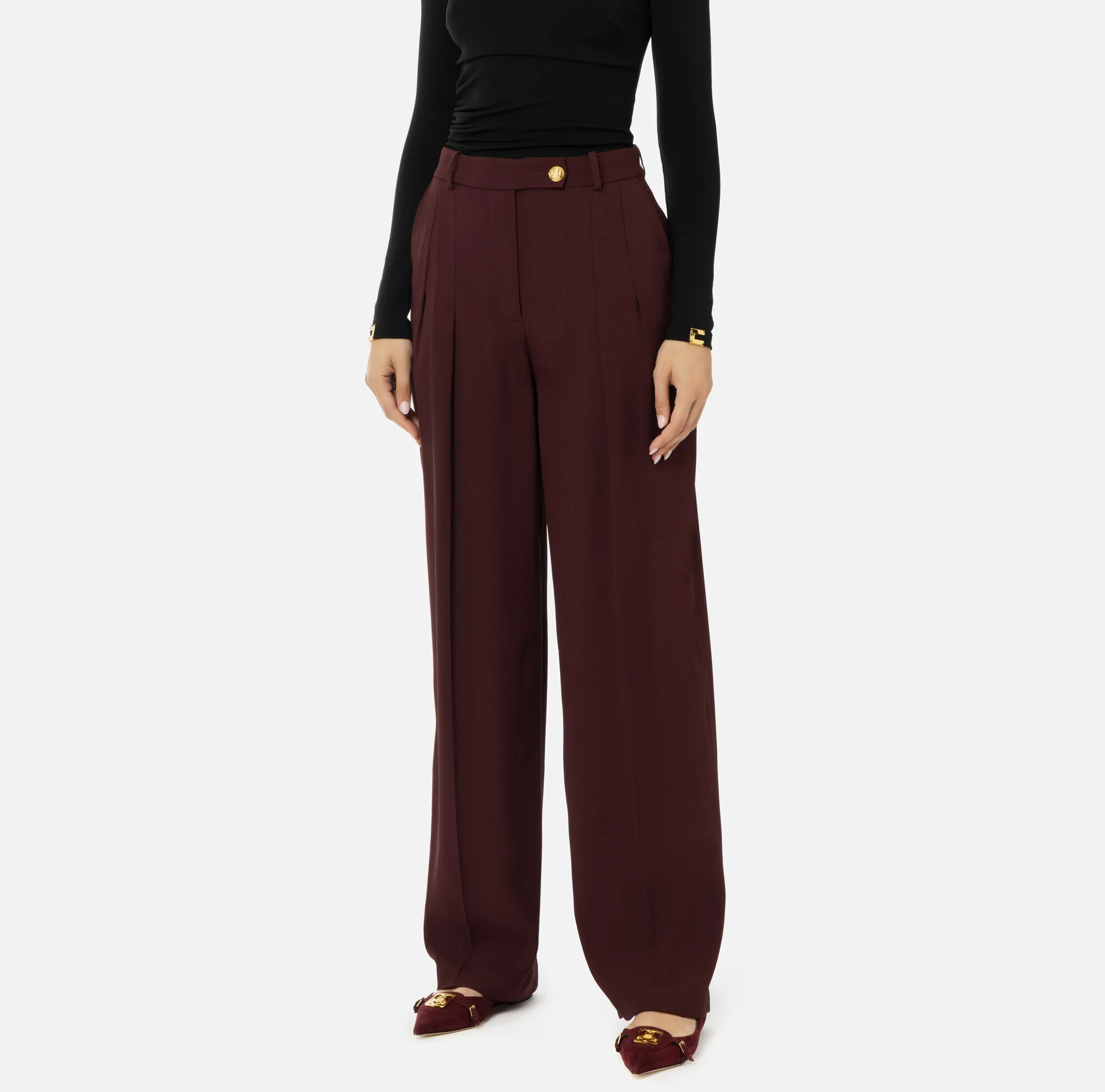 Pantalone dritto in satin con doppie pinces