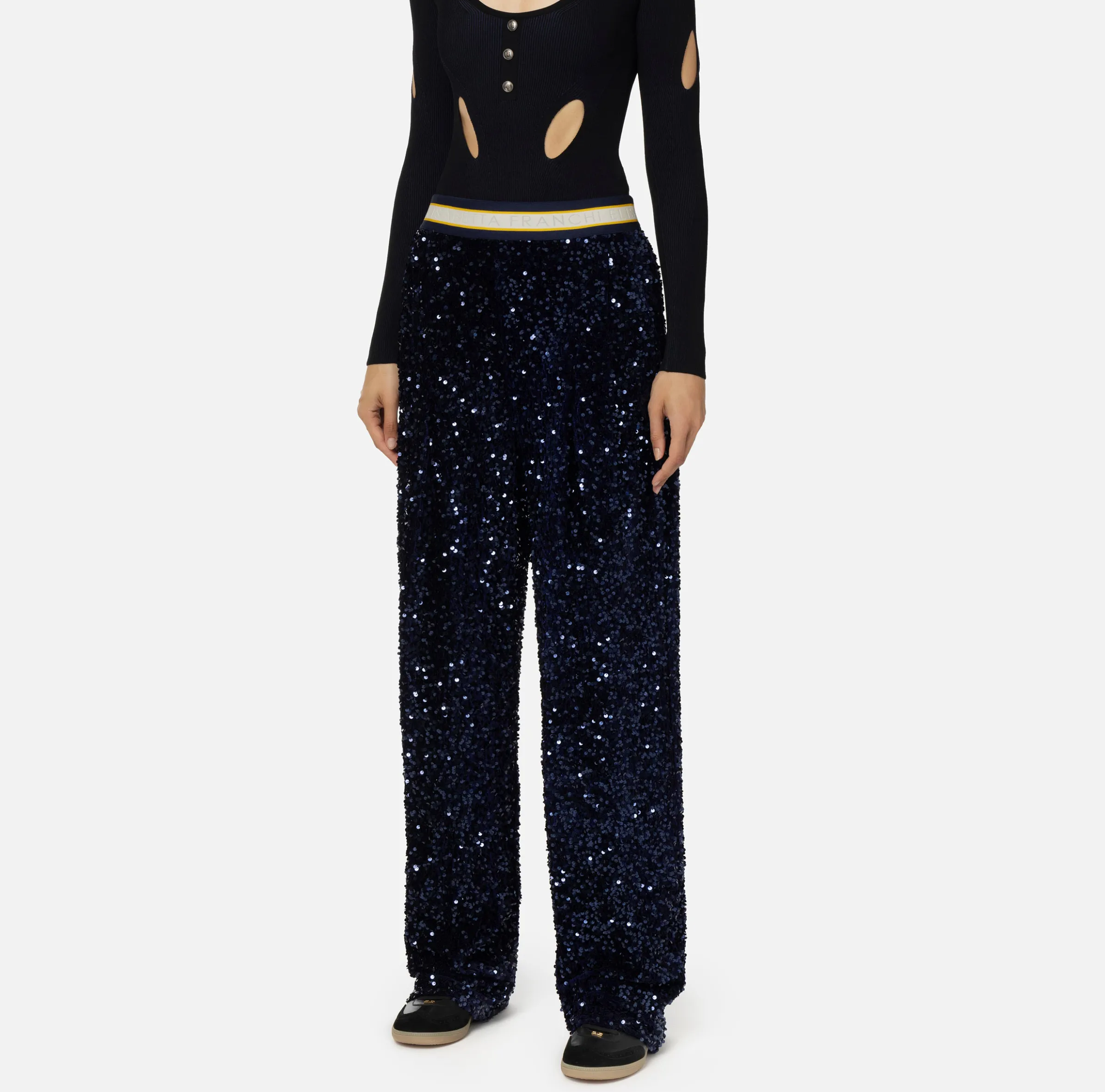 Pantalone in ciniglia ricamata con paillettes