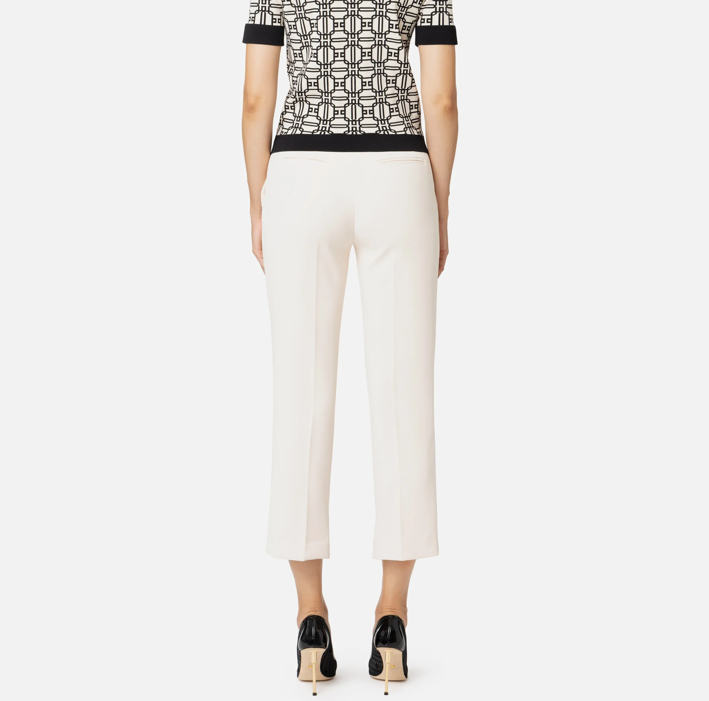 Pantalone in crêpe con spacchetti