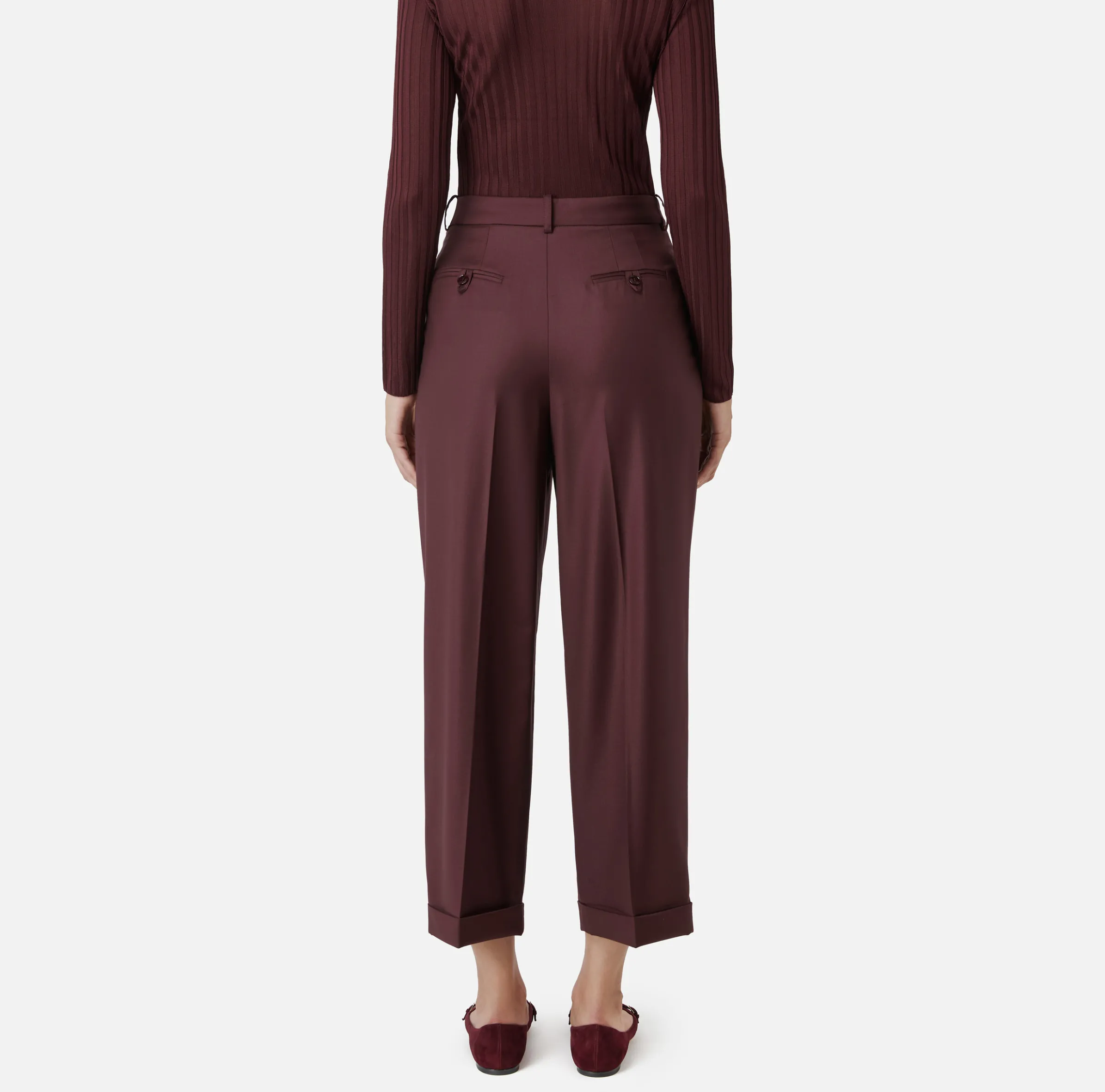 Pantalone in fresco lana con pinces e risvolto