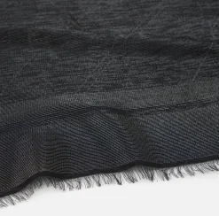 Pashmina in jacquard lurex con pattern righe diagonali e logo