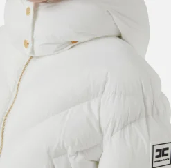 Piumino cropped in nylon lucido