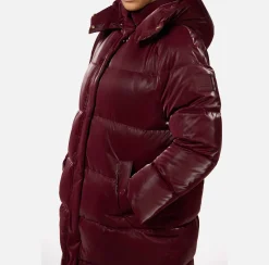 Piumino lungo in nylon satin con cappuccio