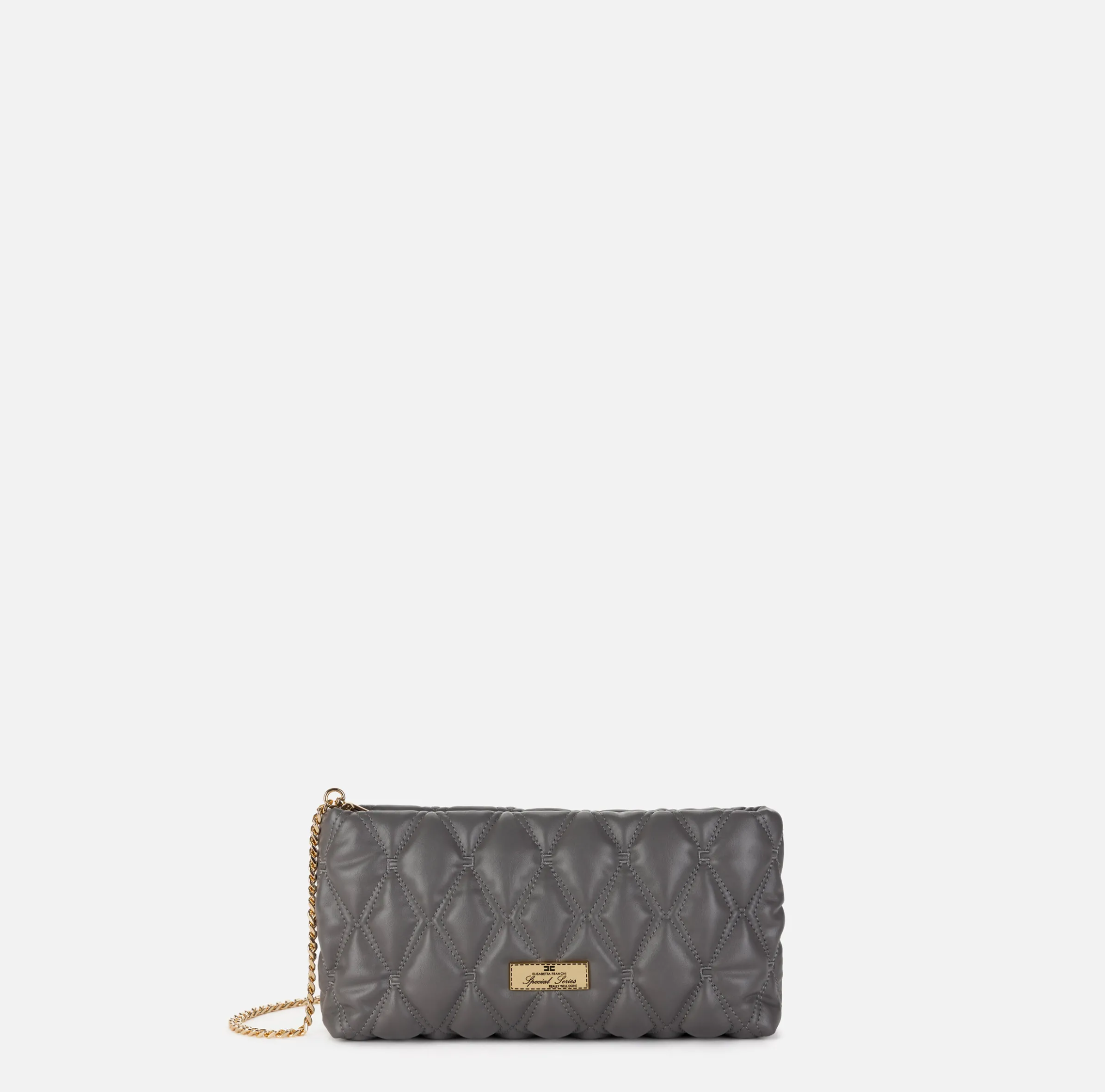 Pochette in tessuto embossed con tracolla in catena