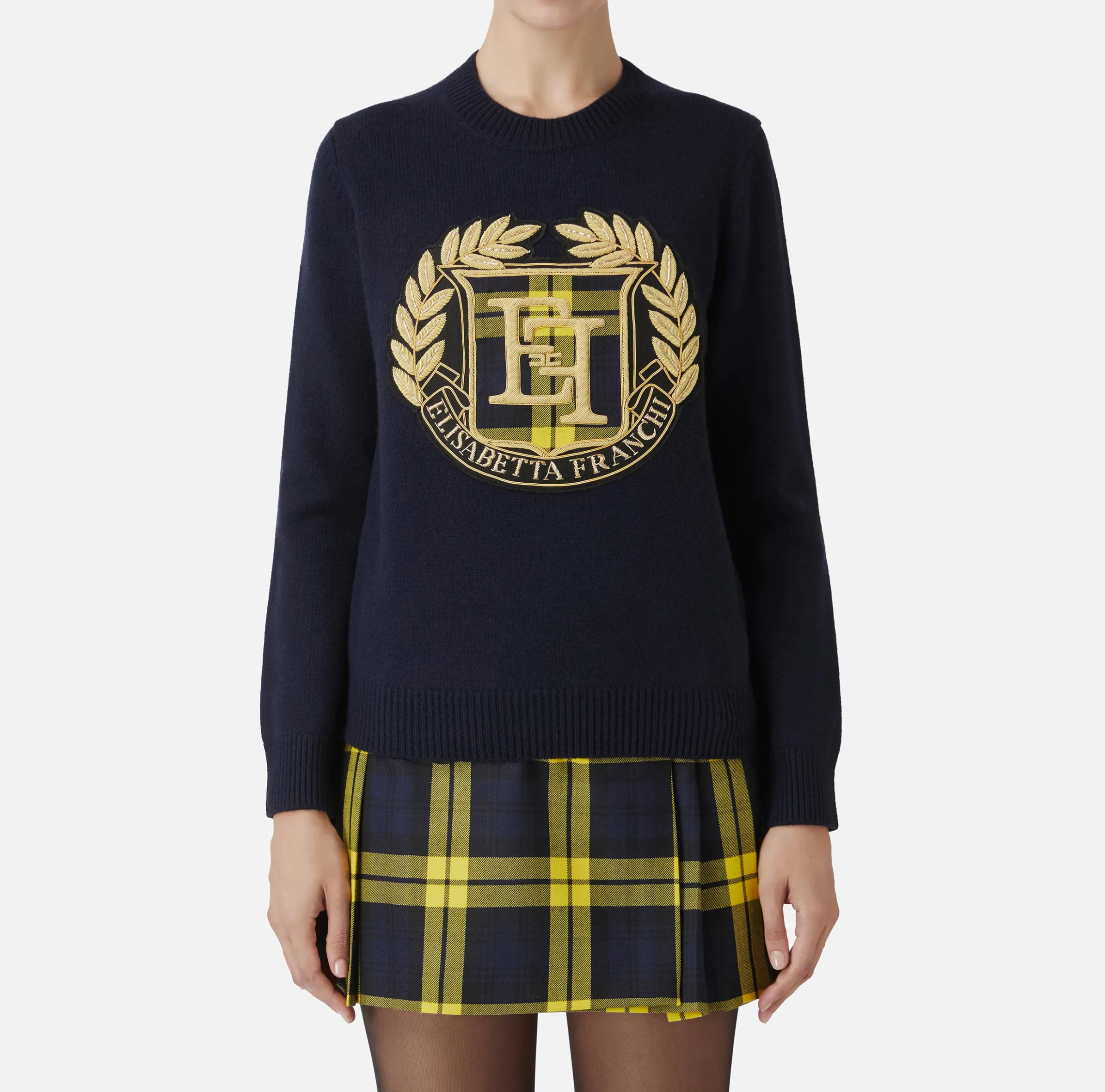Pullover in lana con maxi patch