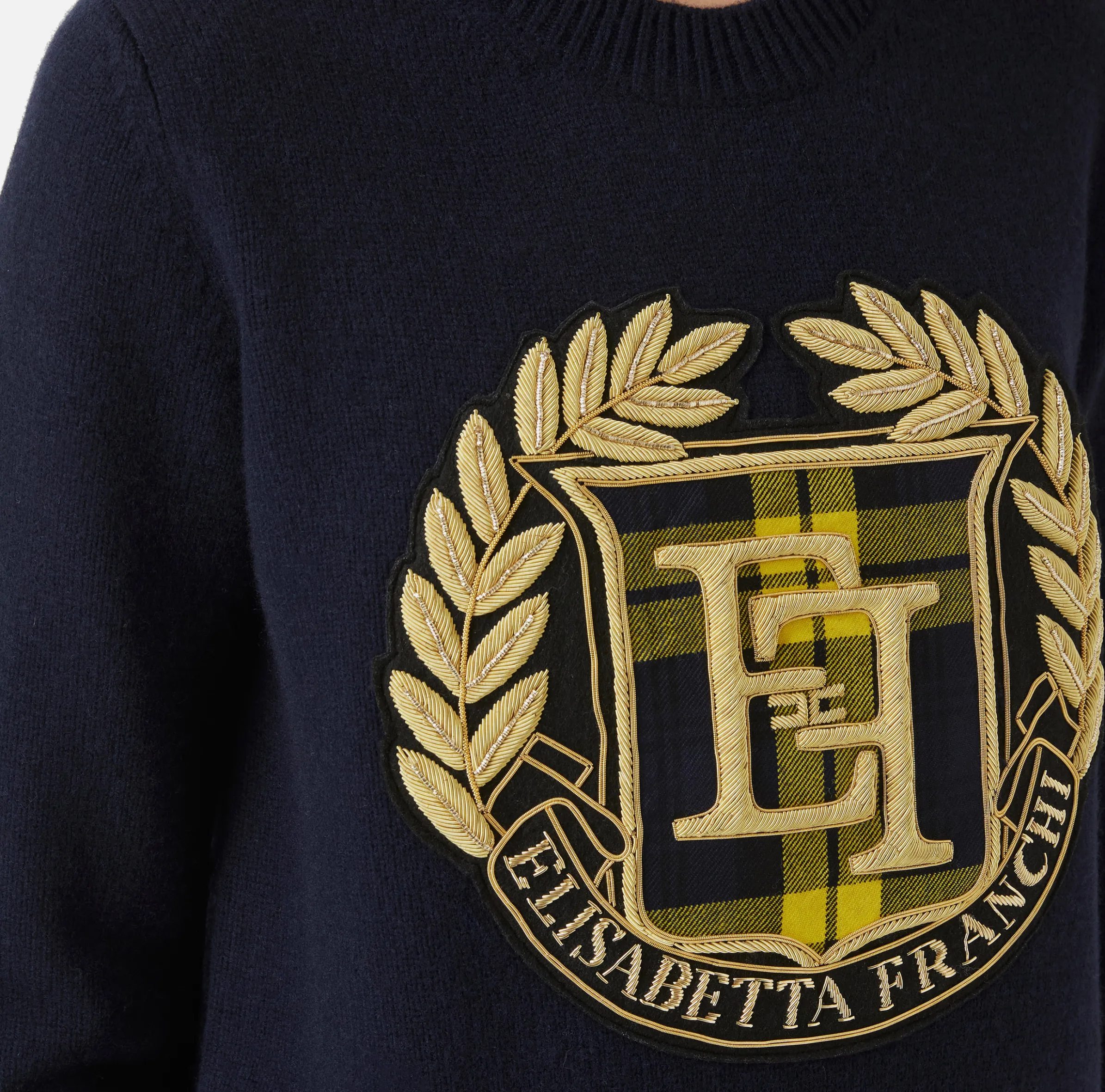 Pullover in lana con maxi patch