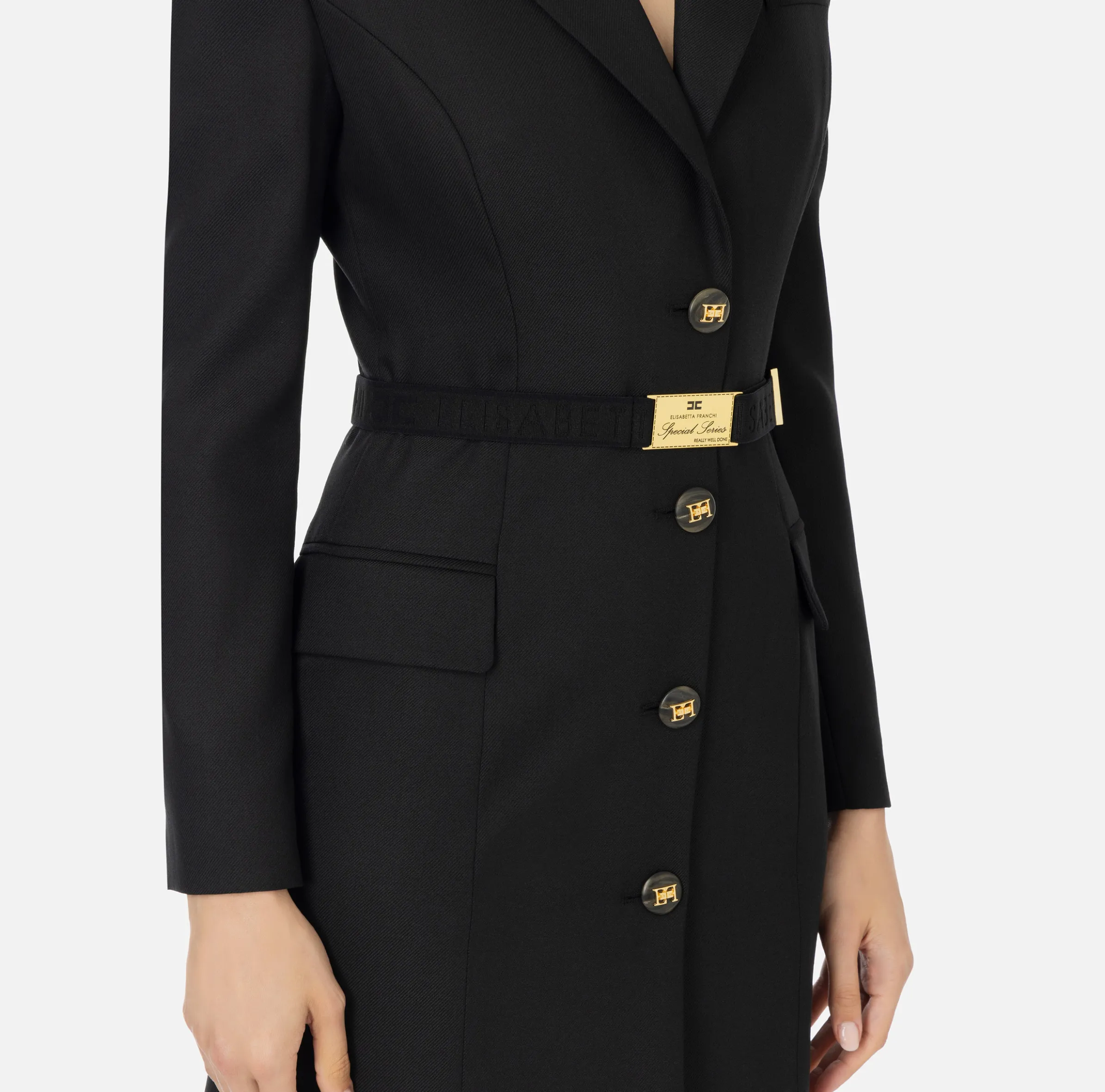 Robe-manteau in fresco lana con cintura
