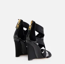 Sandalo in pelle con zeppa e elastici jacquard