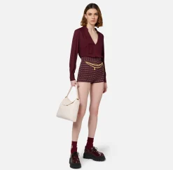 Short in crêpe stretch stampa rombo con catena